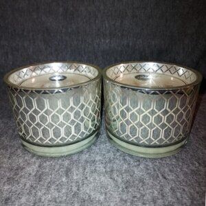 (2) DW Home Richly Scented Candle Warm Tabacco & Oak NWT
